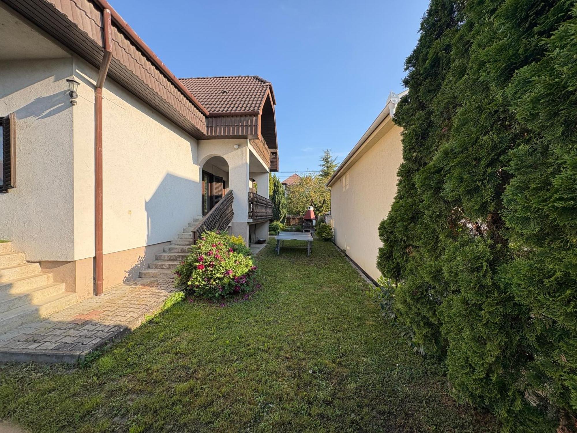 Szomszed Haz Apartment Keszthely Ngoại thất bức ảnh